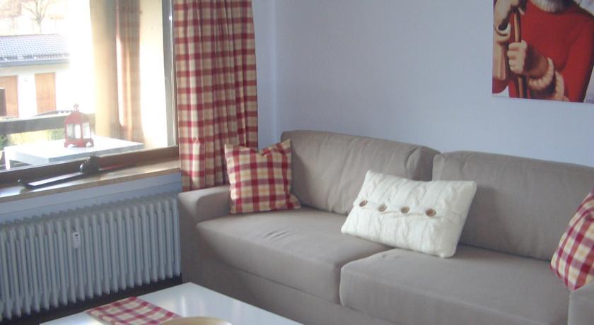 Ferienwohnung Franziska Garmisch-Partenkirchen Habitación foto